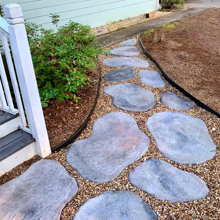 make your own stepping stones with concrete