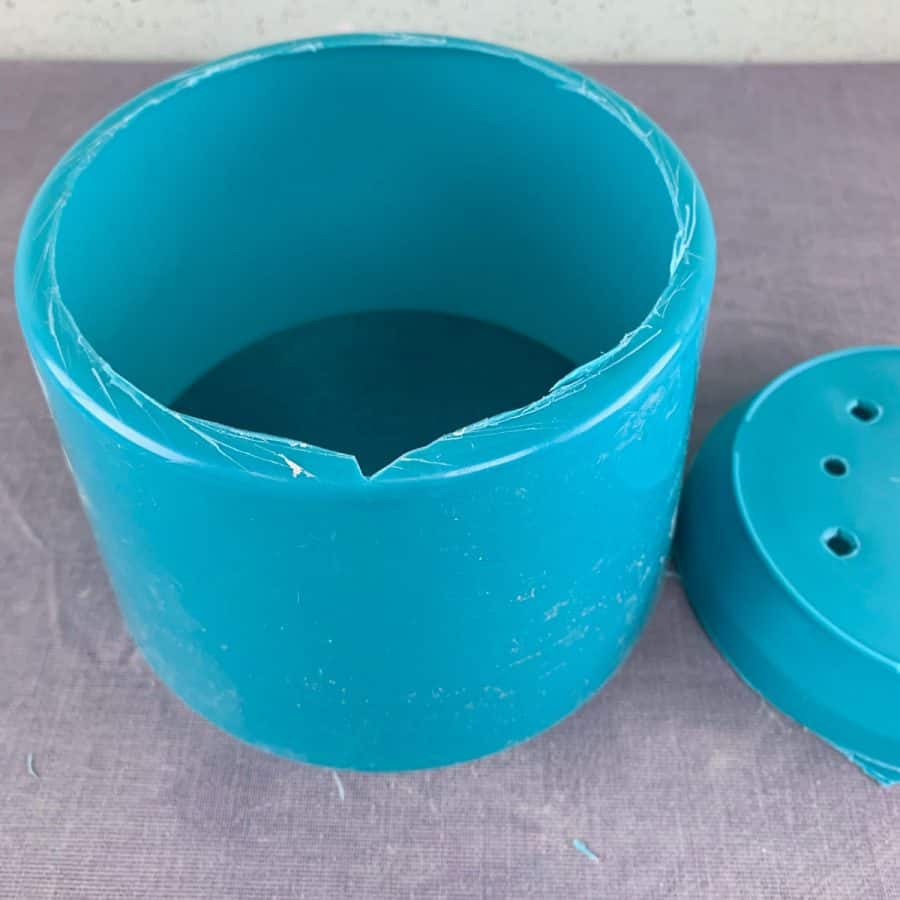 plastic pot mold with bottom missing
